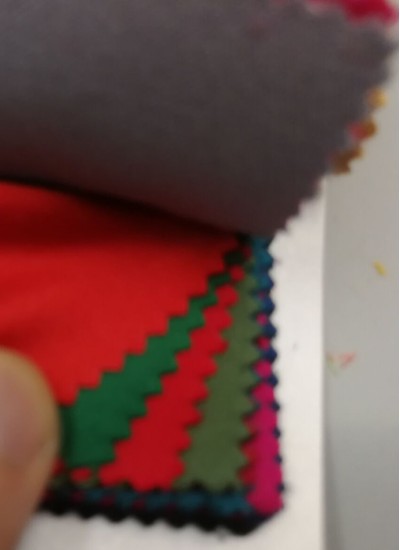 GZ-HGYN   1602# 厚色丁 畢業袍 後面照